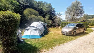 Pitch Confort for Tent, Caravan & Motorhome (with water and electricity)