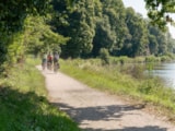 Foto #35 van Flower Camping International de la Hallerais