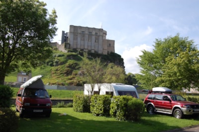CAMPING SITE CAR CARAVAN + vehicle + electricity — 5