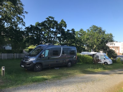 Special Pitch Van/Camping car : Electricity Water Drain — 4