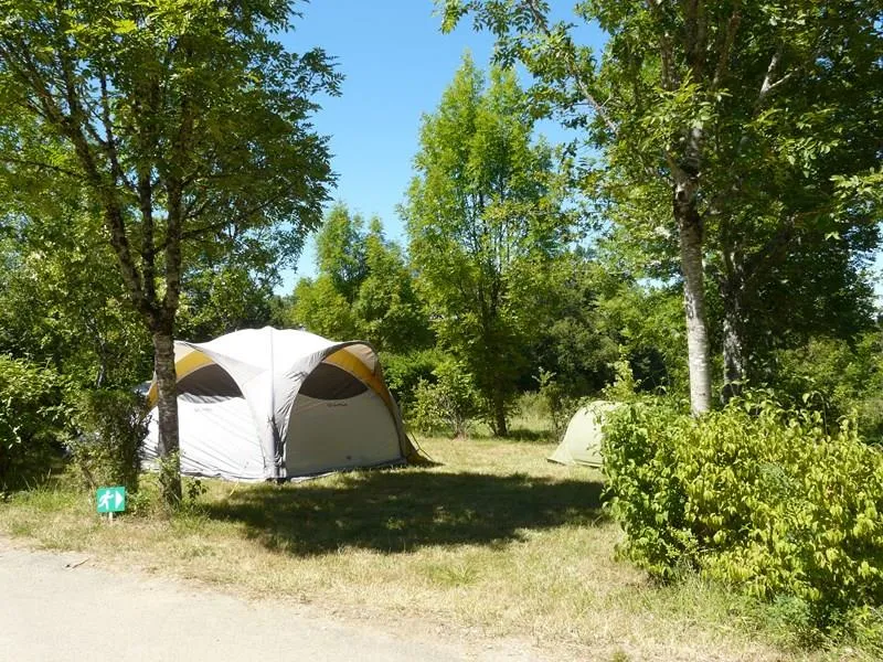 Forfait Nature (1 Tente, Caravane Ou Camping-Car / 1 Voiture)