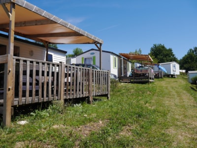 Mobile-home Confort 29 m² (2 bedrooms) + Clim + Half-covered terrace 12m²
