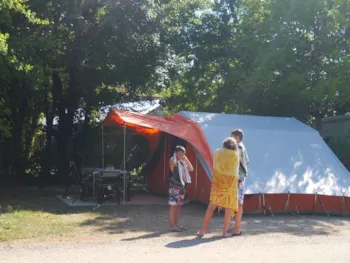 Mietunterkunft - Ready To Camp - Flower Camping Le Lac aux Oiseaux