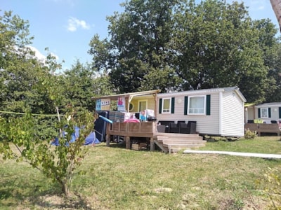 Mobile-home Confort  30 m² (3 bedrooms)  + Clim + Half-covered terrace 10m²