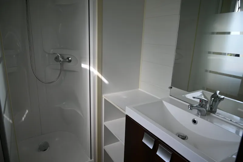 Mobil-Home Standard 30 M² (3 Chambres) + Terrasse Couverte 12M²