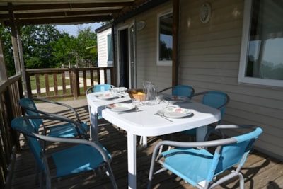 Mobile-home Standard 30 m² (3 bedrooms) + sheltered terrace 12m²