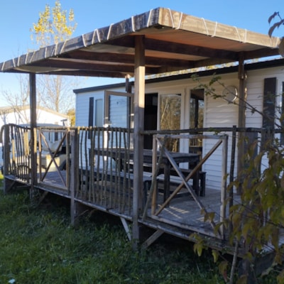 Mobile-home Confort 29 m² (2 bedrooms) + Clim + Half-covered terrace 12m²