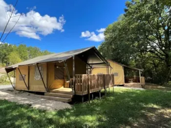 Mietunterkunft - Safari's Lodge Premium Plus - Flower Camping Le Lac aux Oiseaux