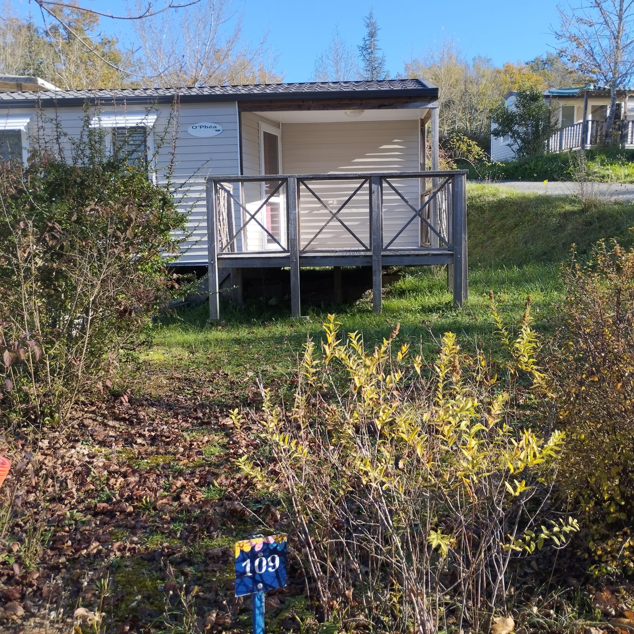Flower Camping Le Lac aux Oiseaux — Photo 10