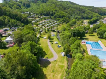 Stellplatz - Stellplatz 80M² - Campingpark Eifel