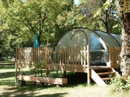 Location - Prêt À Camper + Véhicule + Électricité + Tente - Camping de Boÿse