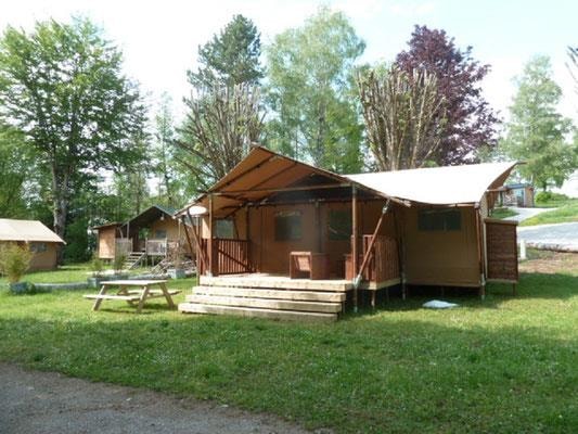 3 slaapkamer lodge met badkamer - Premium
