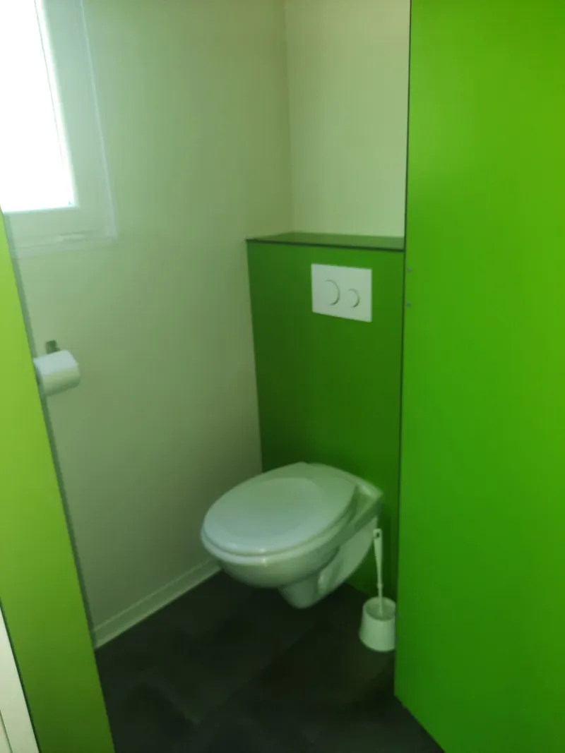 Emplacement Premium Avec Sanitaire Individuel