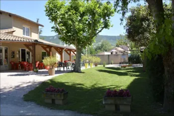 Camping Les Erables - Ucamping