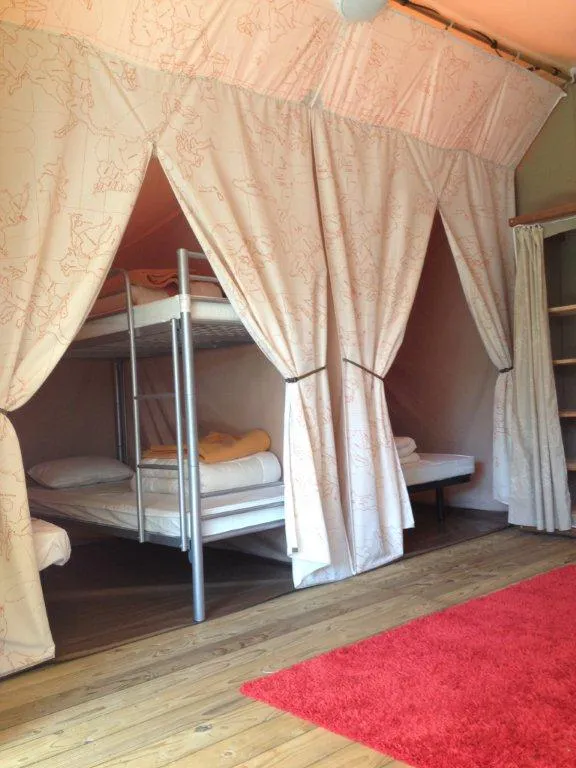 Lodge Canada Standard 20M² (Sans Sanitaires) 2 Chambres + Coin Cuisine - Terrasse Couverte