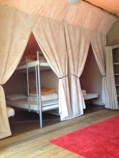 Lodge Canada Standard 20m² (without toilet blocks) 2 bedrooms + Kitchenette - sheltered terrace