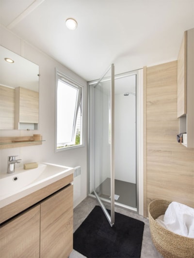 Mobile-home Premium 36m² 2 bedrooms - sheltered terrace + TV + Dishwasher + griddle