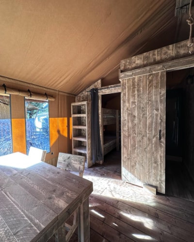 Wood Lodge Premium 27m² 2 bedrooms - with toilet block + 16m² terrace