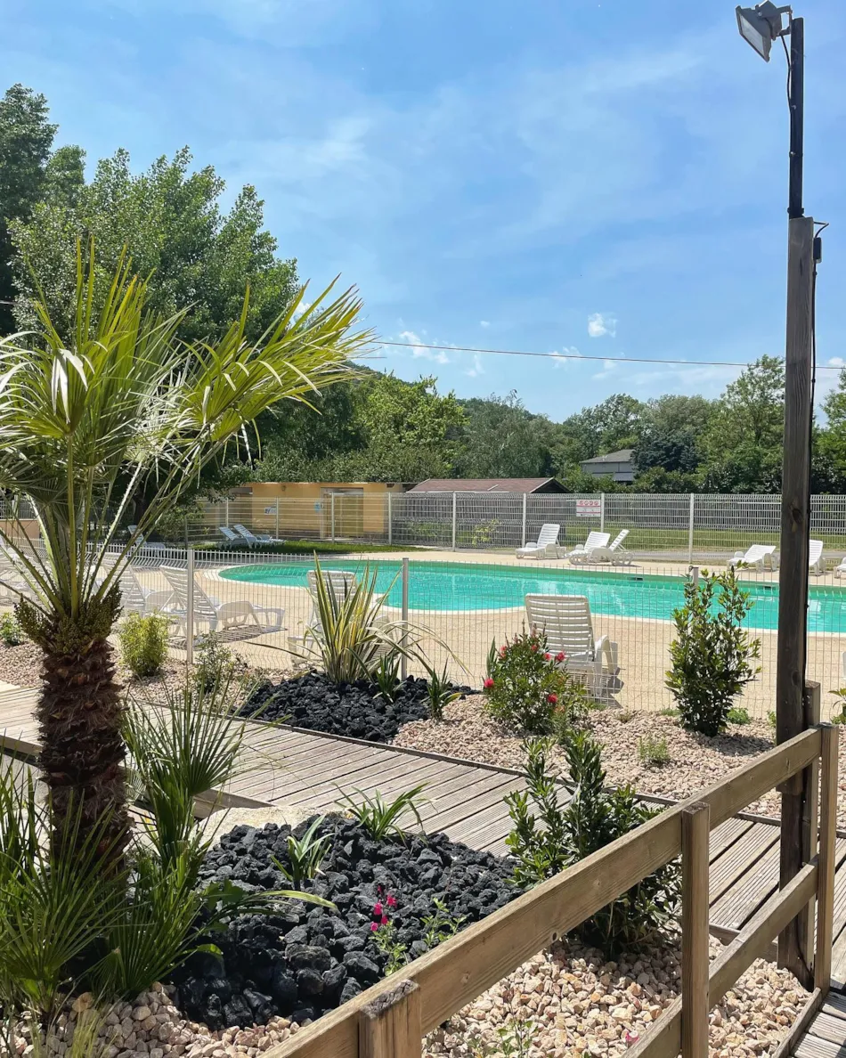 Flower Camping Saint Lambert