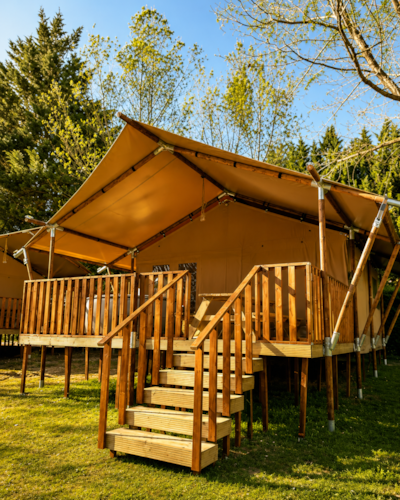 Wood Lodge Premium 27m² 2 bedrooms - with toilet block + 16m² terrace