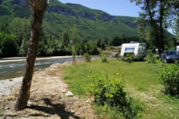 Camping Les Bords du Tarn - image n°2 - Roulottes