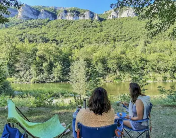 Pitch - Riverside Pitch - Camping Le Taranis (anciennement La Resclauze)