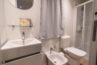 Superior Lodge with Walk-in Closet