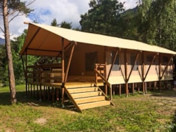 Alojamiento - Bungalow Lona Con Baño - Camping LES PRADES