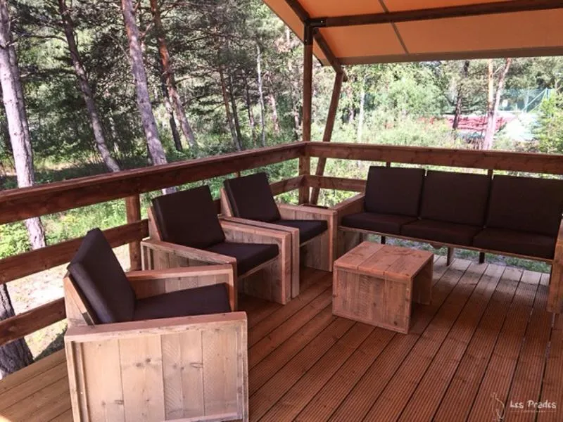 Lodge Avec Sanitaires 35M²