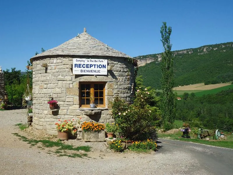 Camping LE ROC QUI PARLE