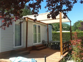 Mietunterkunft - Mobil-Home Ohara Grand Confort - Camping LE ROC QUI PARLE