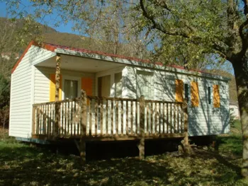 Mietunterkunft - Mobil-Home Louisiane - Camping LE ROC QUI PARLE