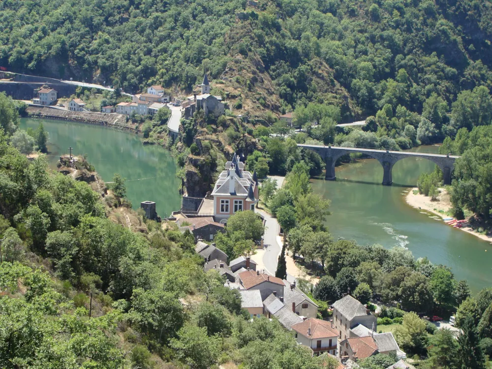 Camping du Lac de Bonnefon