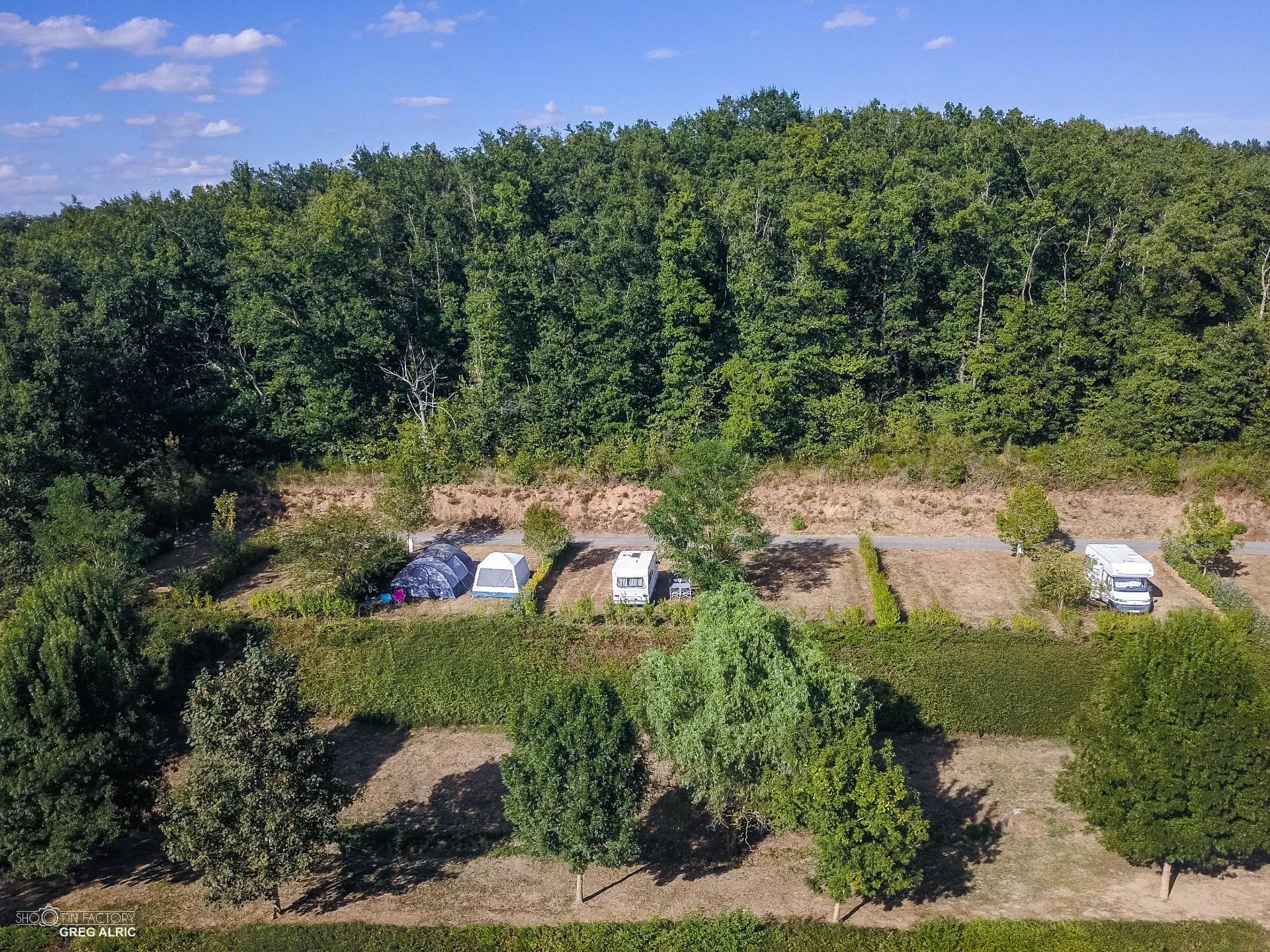 Standplaats Pakket Privilège Xxl Buurt Van Lake (Auto, Tent, Caravan Of Camper + Elektriciteit 10A)