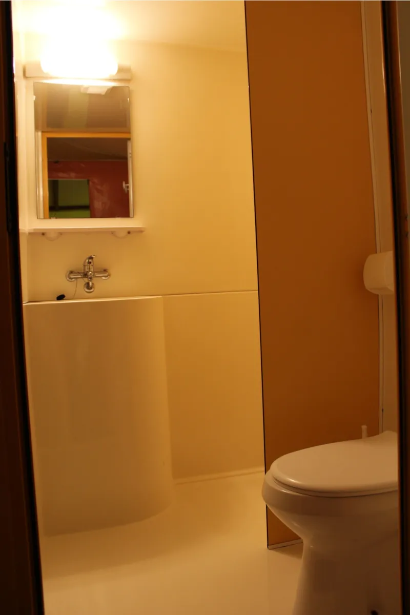 Bungalow Toilé Meublé Standard 25 M² (2 Chambres) Avec Sanitaires