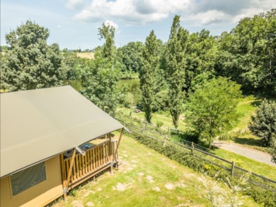 > NEW Premium 2-bedroom Safari tent