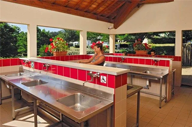 Camping Les Terrasses du Lac - image n°17 - UniversalBooking