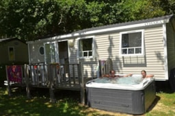 Mietunterkunft - Casa Vip  2  Zimmer Klimaanlage 26M² -Spa Privatif - Camping Les Terrasses du Lac