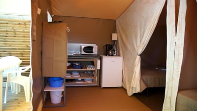 Canvas bungalow CANADA2 bedrooms + sheltered terrace