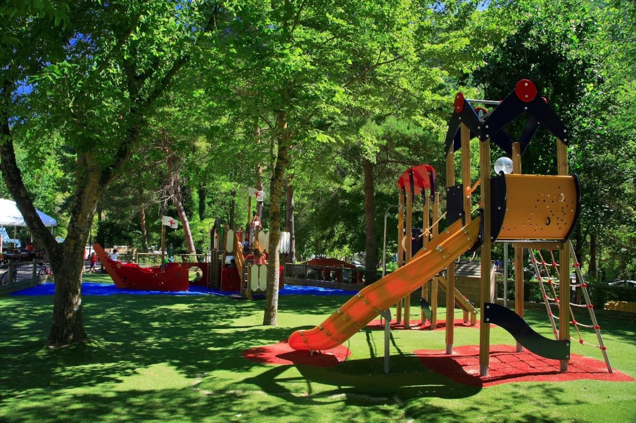 Flower Camping PEYRELADE