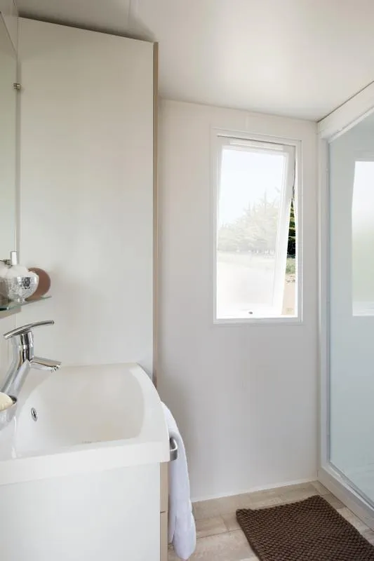 Mobilhome Classique 1 Chambre + Terrasse - 3Ème Personne - De 10 Ans