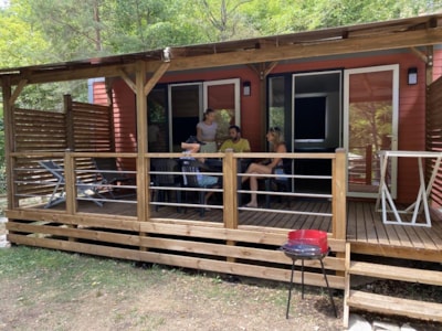 Cottage Premium 2 bedrooms with covered terrace + air-conditioning + TV + Dishwasher