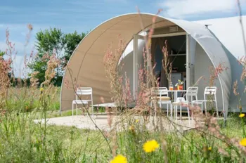 Mietunterkunft - Coco Sweet Lodge "Extra Seeblick"(Überdachte Terrasse - No Water) - Camping Beau-Rivage