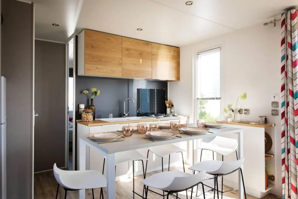 Mietunterkunft - Cottage Family " Seeblick " (Überdachte Terrasse + Option Klimaanlage Fernsehen) Neuheit 2022 - Camping Beau-Rivage