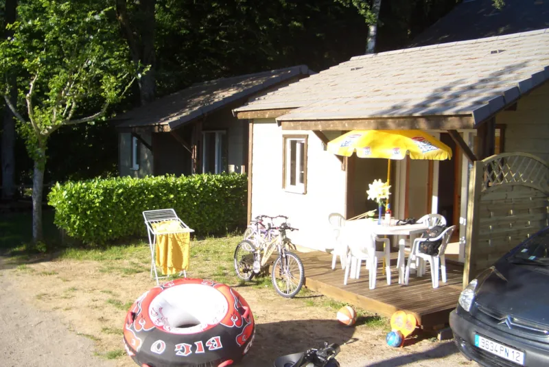 Chalet Bastidon Terrasse Couverte (En Option Clim Chauffage/Froid & Tv)