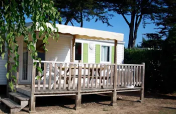Mietunterkunft - Mobilheim Komfort Halbüberdachte Terrasse - Camping APV L'Anse des Pins