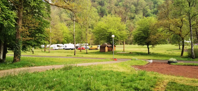 Emplacement De 200M² En Pleine Nature
