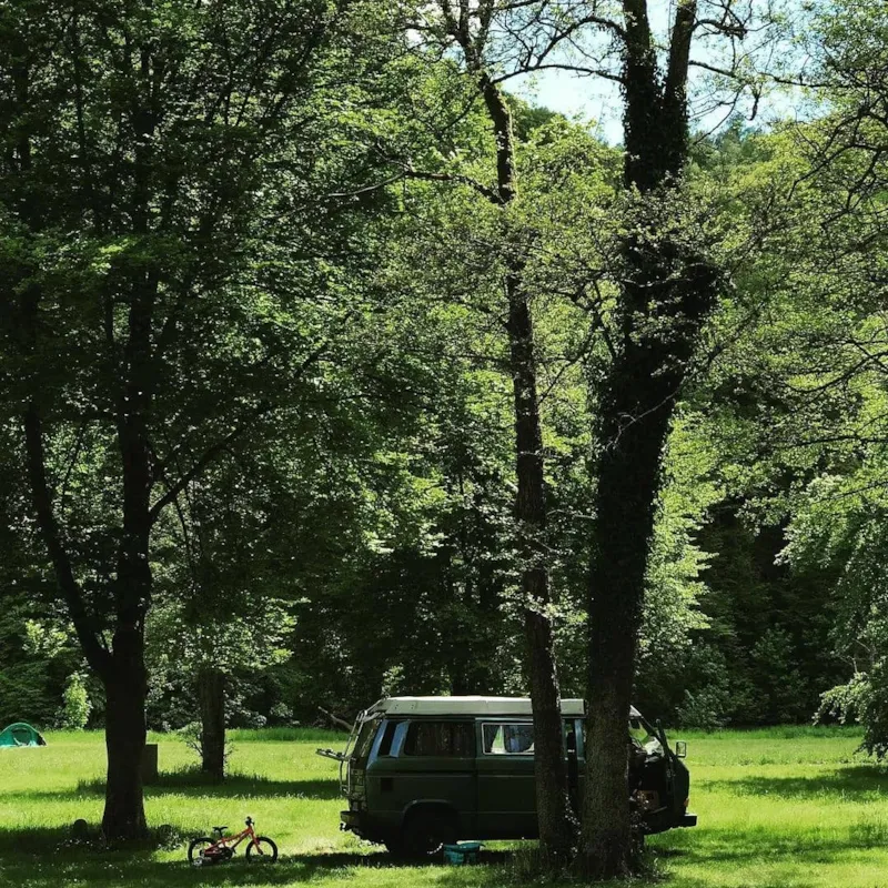 Emplacement De 200M² En Pleine Nature