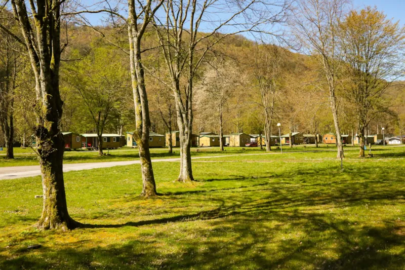 Chalet Locatif 2 Chambres Avec Cuisine Et Wc Séparé