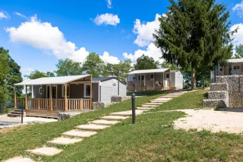 Location - Mobil-Home Bali Climatisé - image n°2 - Camping**** et Base de Loisirs La Plaine Tonique